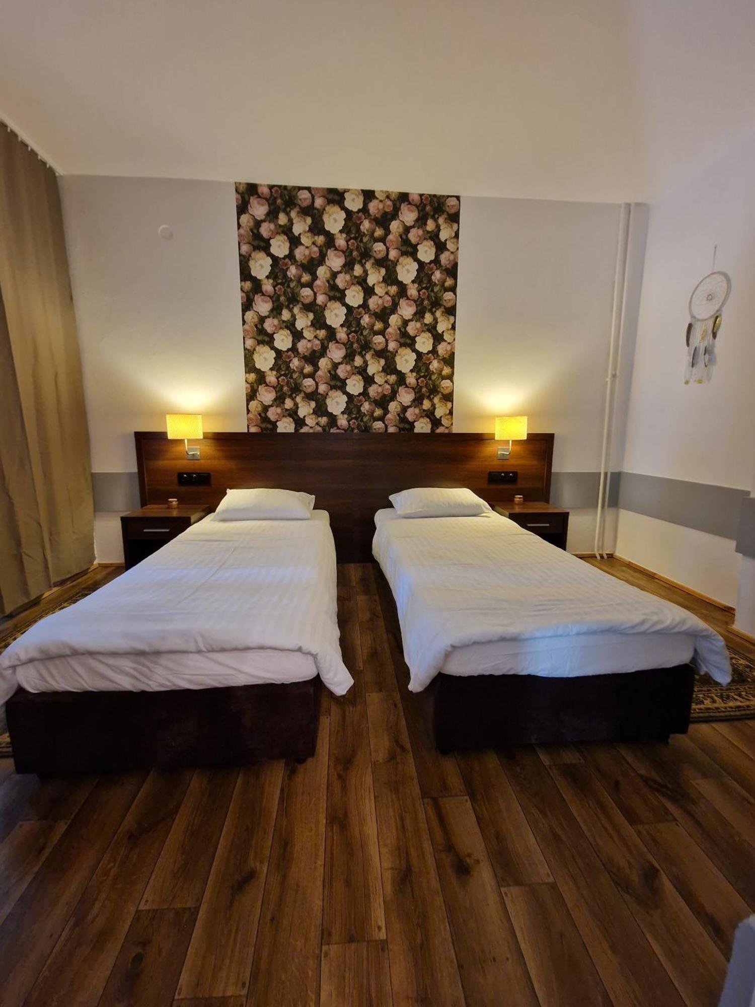 Peters Otel Turawa Dış mekan fotoğraf